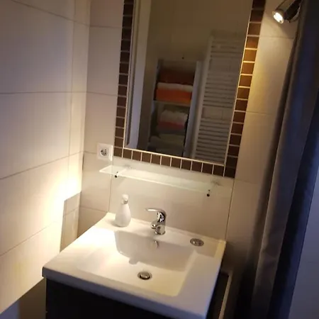 Haus An Der Fehnroute In Ostfriesland Semesterbostad Grossefehn